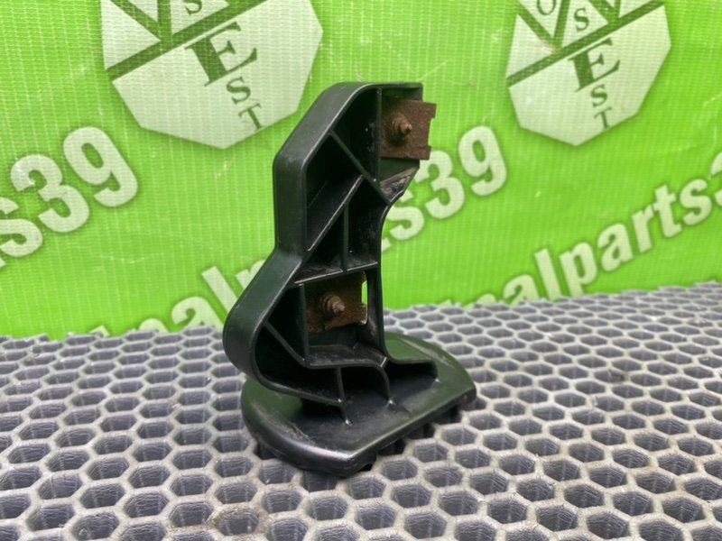 Кронштейн бампера, 900 рублей, Калининград