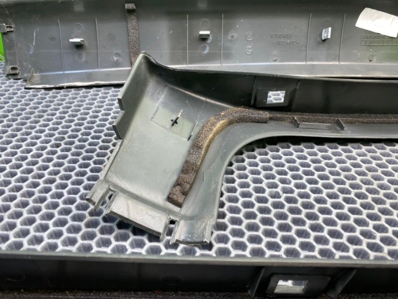 Накладка багажника, 3200 рублей, Калининград