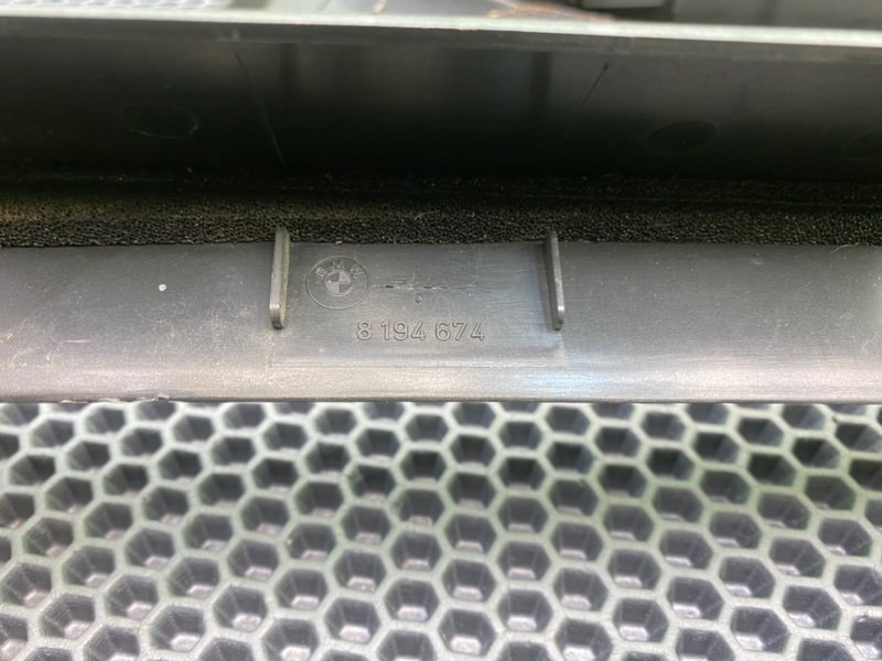 Накладка багажника, 3200 рублей, Калининград