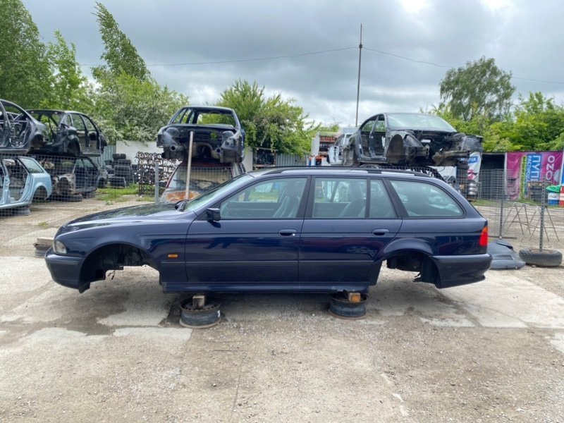 Кузов по частям, 100 рублей, Калининград