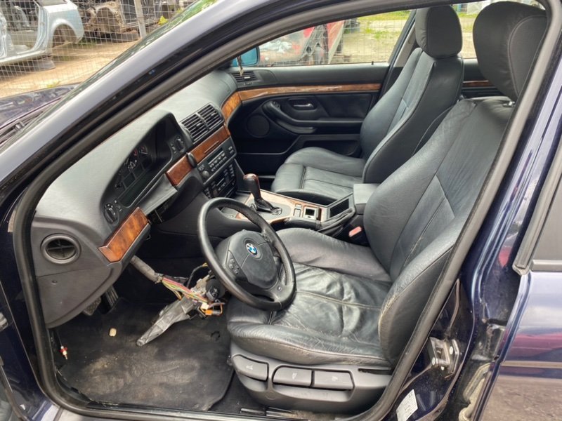 Кузов по частям, 100 рублей, Калининград