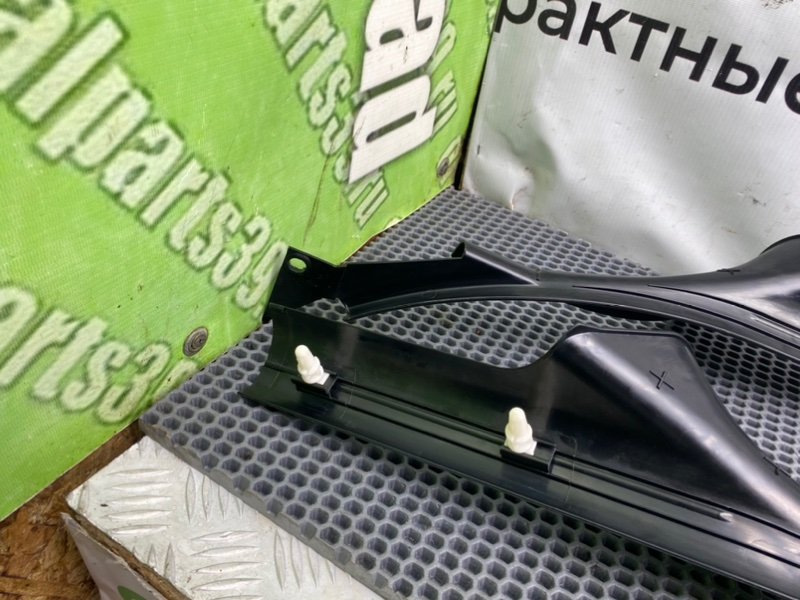 Накладки порогов, 2600 рублей, Калининград