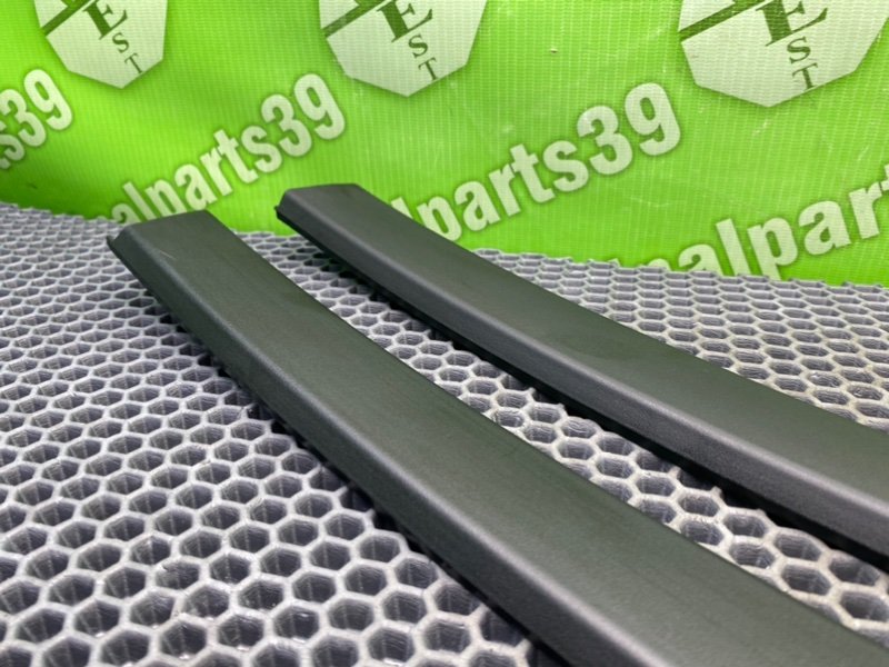 Накладки, 1000 рублей, Калининград