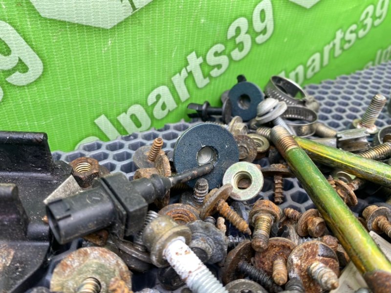 Болты, 1900 рублей, Калининград