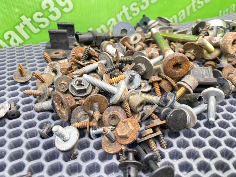 Болты, 1900 рублей, Калининград