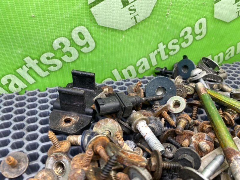 Болты, 1900 рублей, Калининград