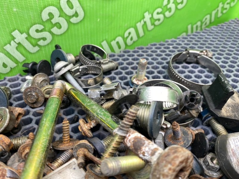 Болты, 1900 рублей, Калининград