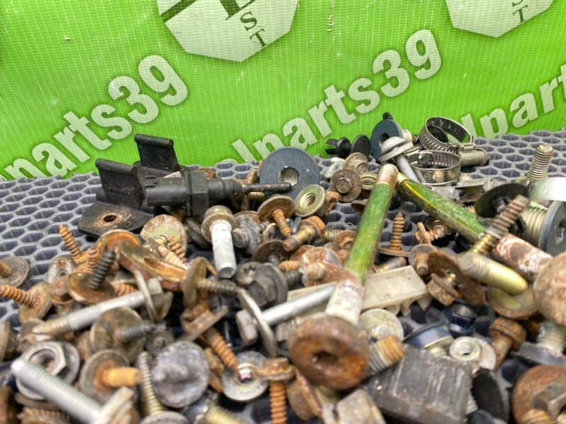 Болты, 1900 рублей, Калининград