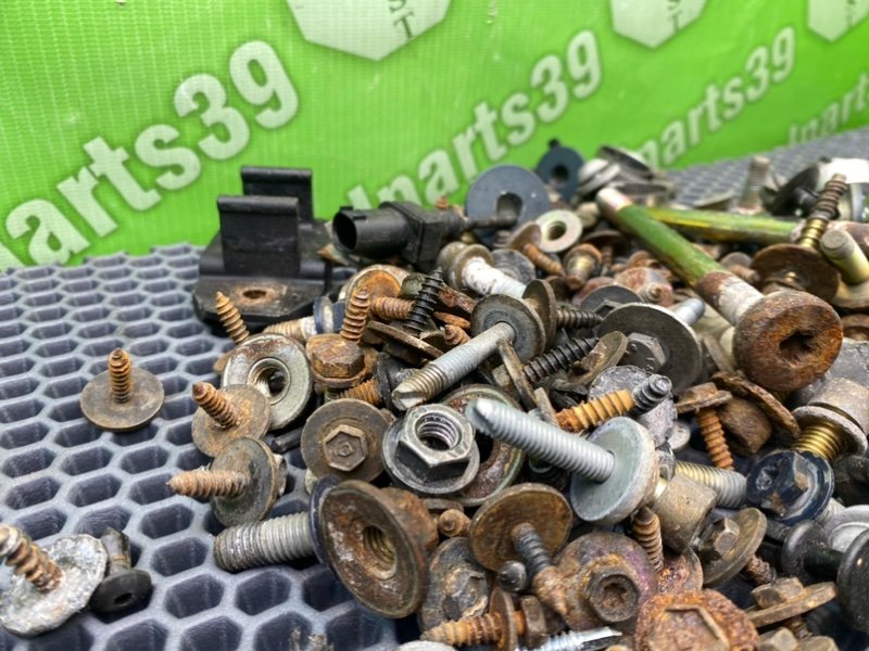 Болты, 1900 рублей, Калининград