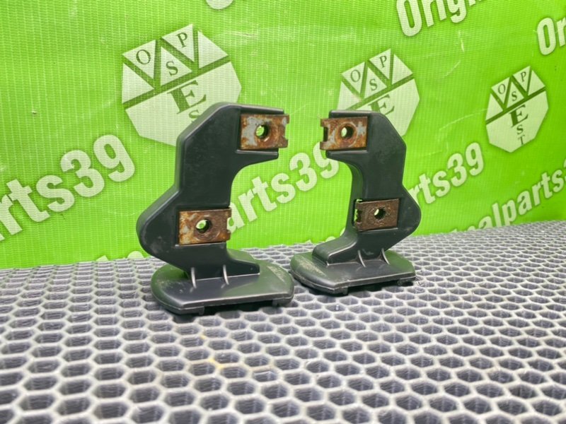 Кронштейны, 900 рублей, Калининград