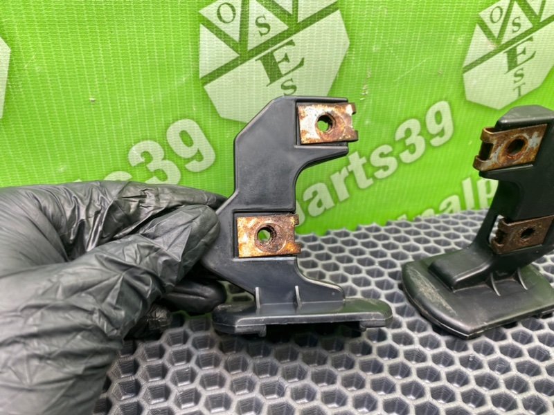 Кронштейны, 900 рублей, Калининград