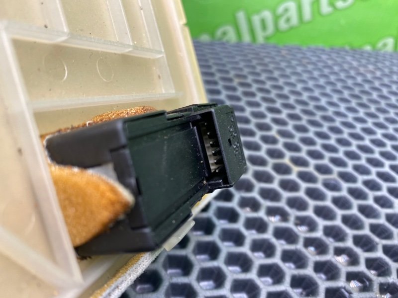 Накладка, 1900 рублей, Калининград