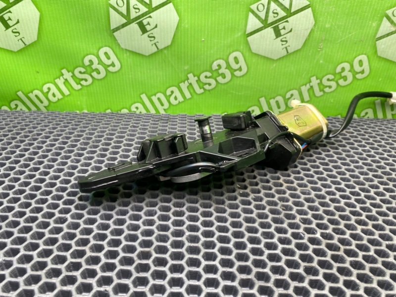 Замок багажника, 1800 рублей, Калининград