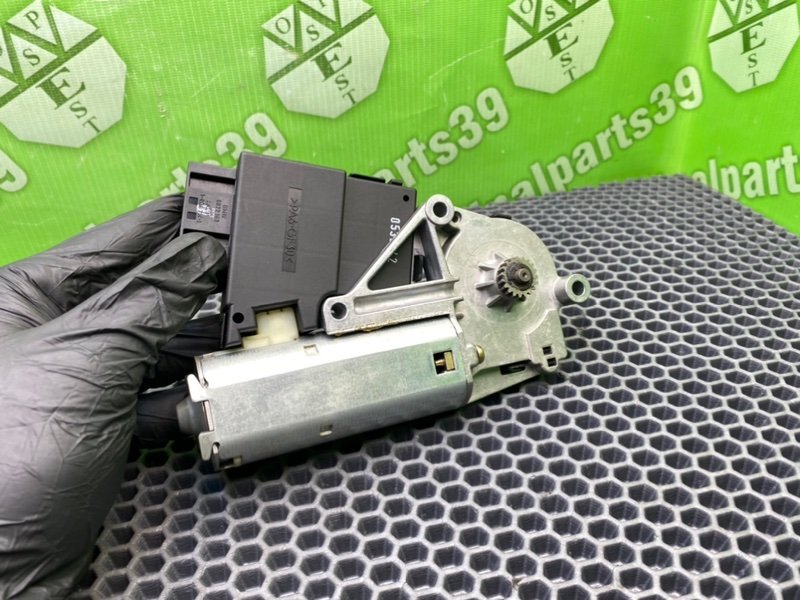 Моторчик люка, 2600 рублей, Калининград