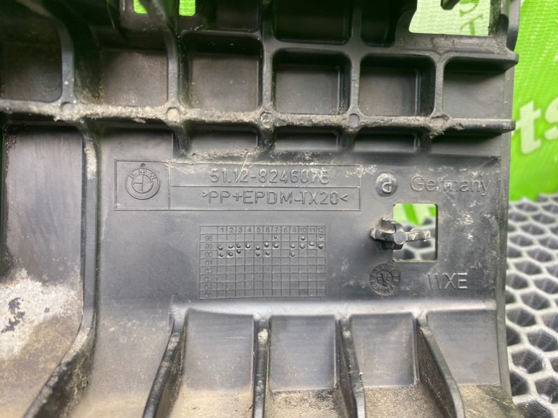 Кронштейны, 1000 рублей, Калининград