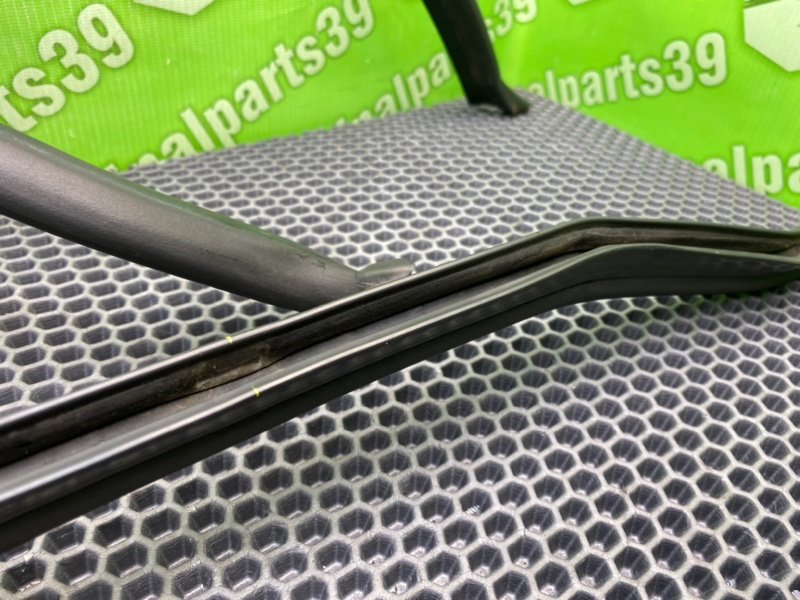 Уплотнители капота, 1800 рублей, Калининград