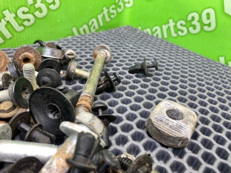 Болты, 1700 рублей, Калининград