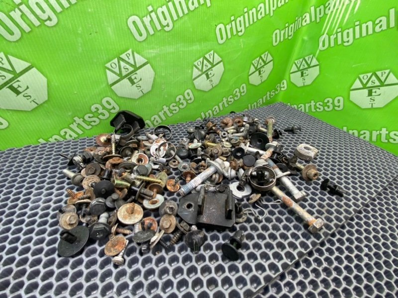 Болты, 1700 рублей, Калининград