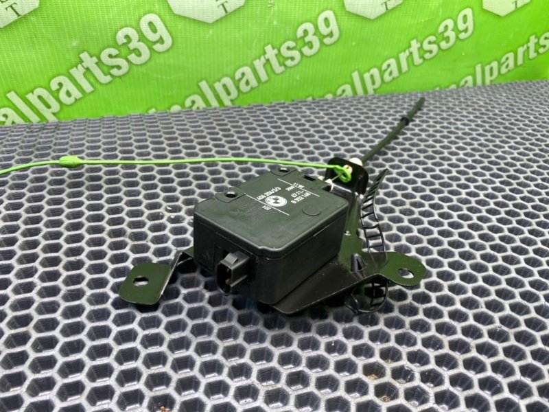 Активатор лючка бензобака, 1000 рублей, Калининград