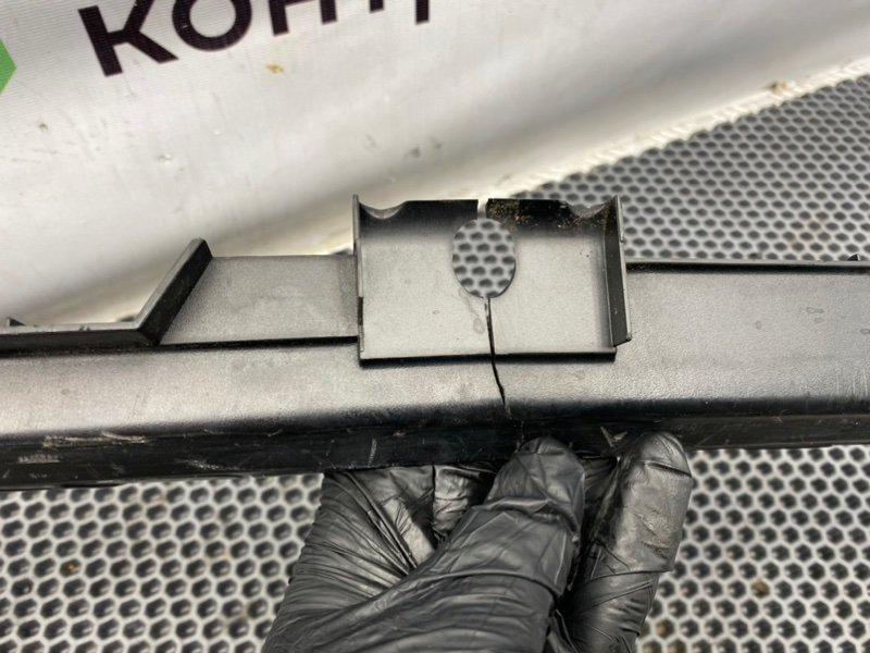 Накладка замка багажника, 1500 рублей, Калининград