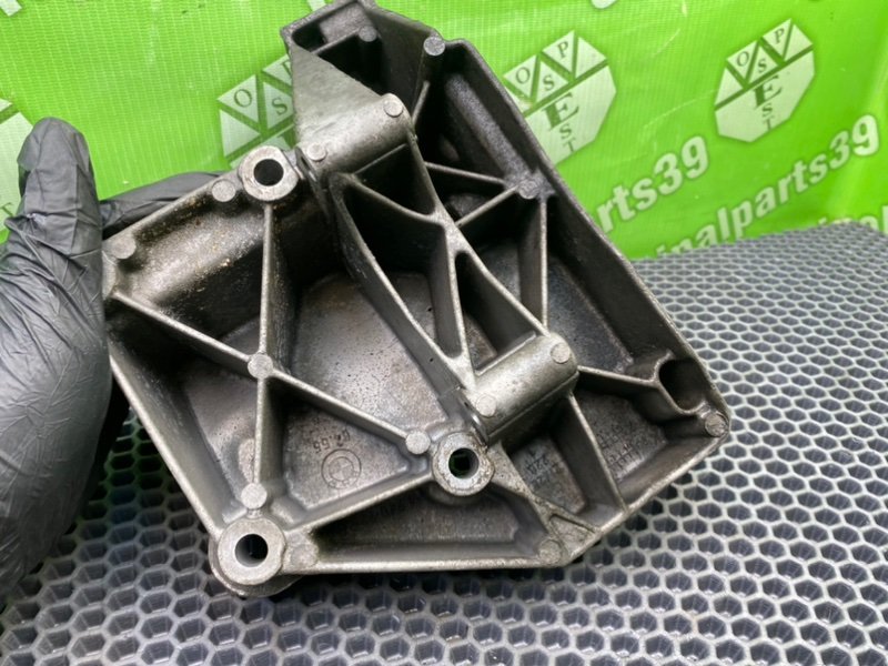 Кронштейн компрессора кондиционера, 1600 рублей, Калининград