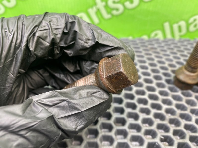 Колесные болты, 1200 рублей, Тверь