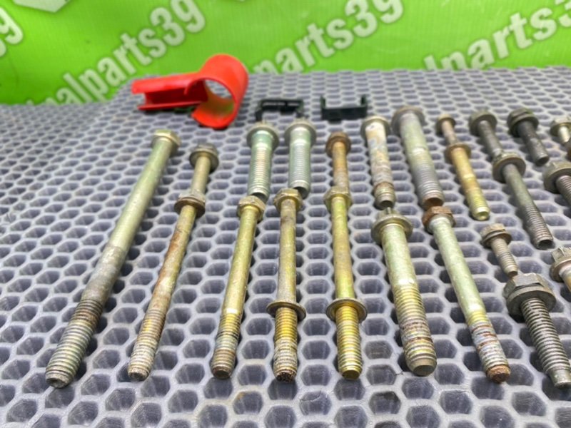 Болты двигателя, 1900 рублей, Калининград