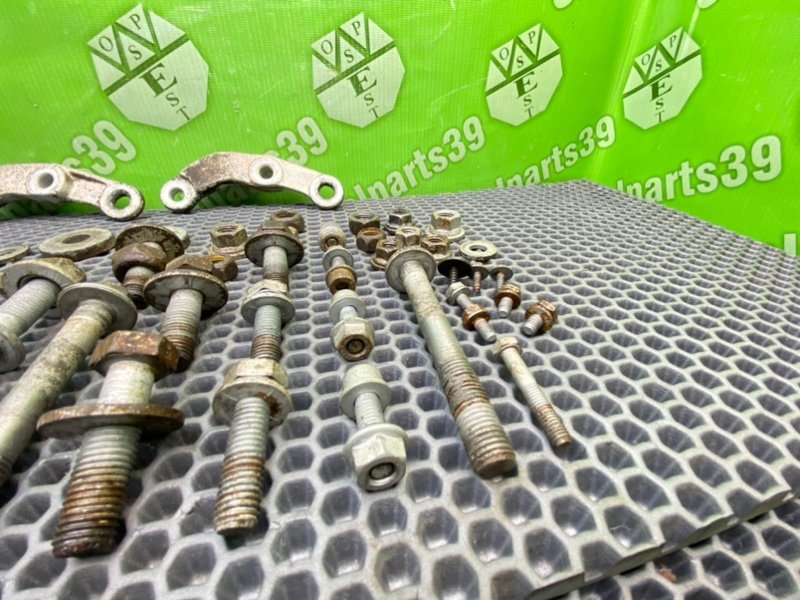 Болты подрамника, 1900 рублей, Калининград