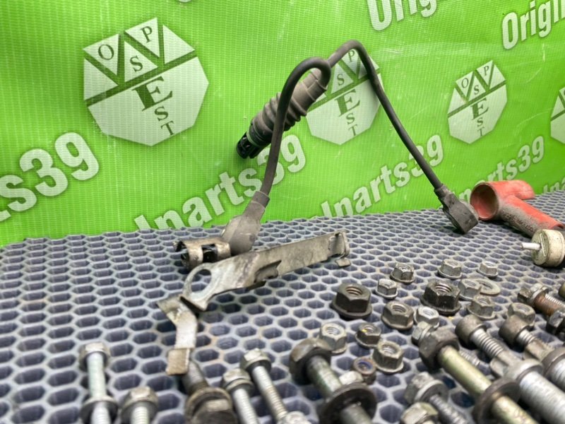 Болты двигателя, 2400 рублей, Калининград