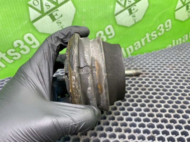 Подушка двигателя, 1600 рублей, Калининград