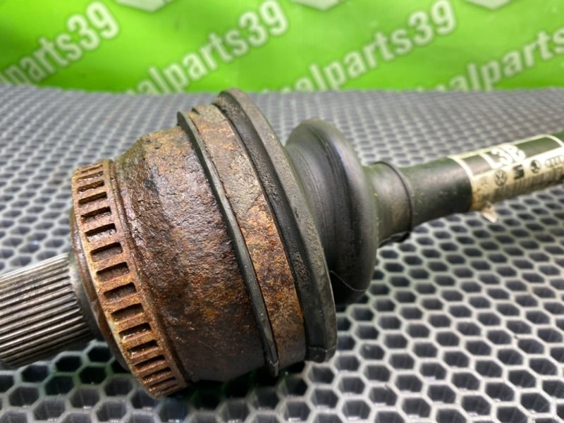 Полуось, 3500 рублей, Калининград