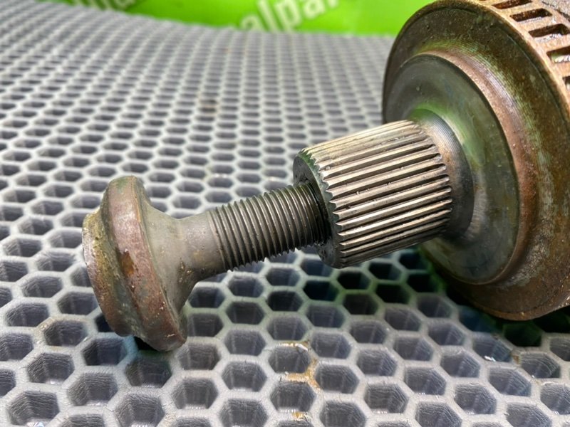 Полуось, 3500 рублей, Калининград