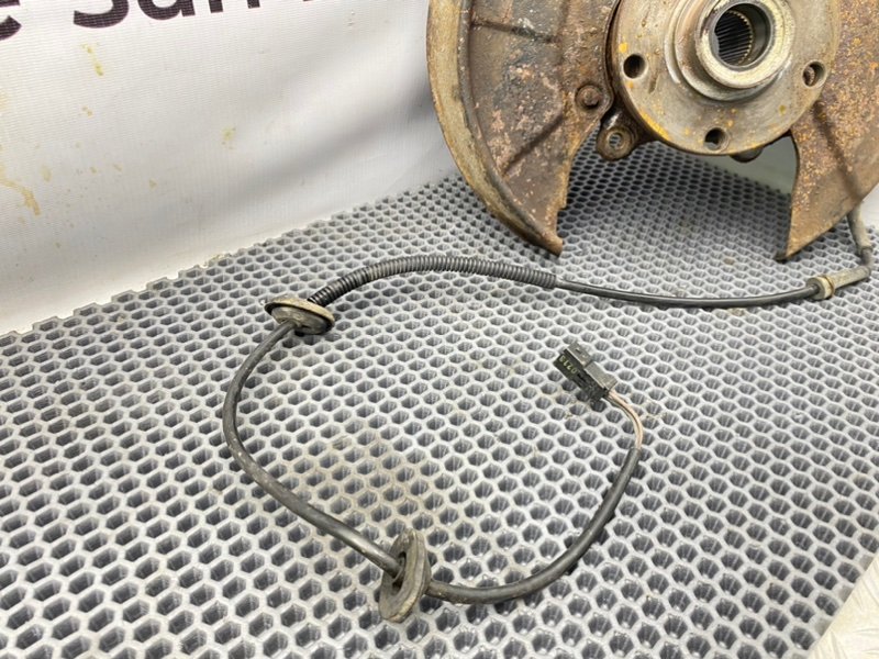 Поворотный кулак, 3600 рублей, Калининград