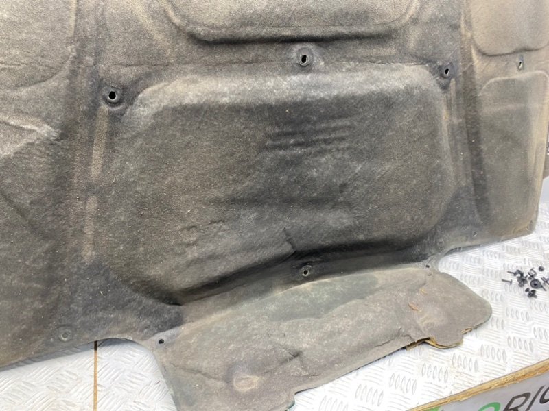 Обшивка капота, 2000 рублей, Калининград