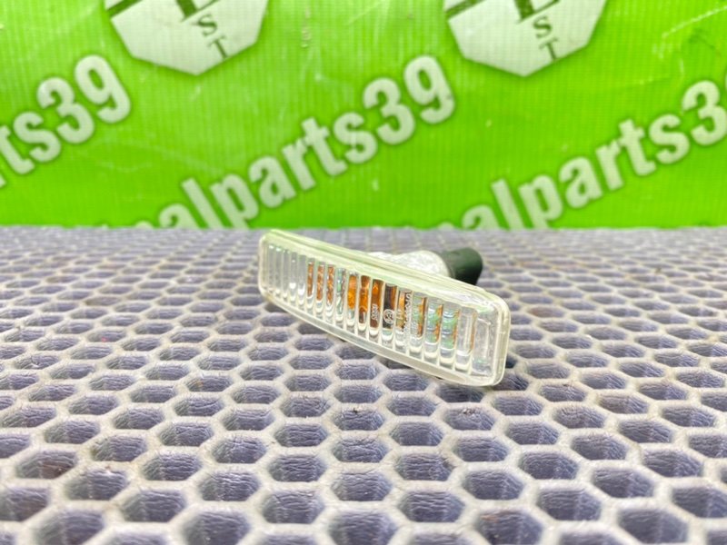 Повторитель поворота, 1000 рублей, Калининград