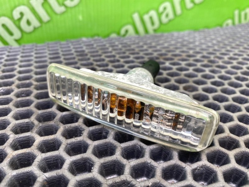 Повторитель поворота, 1000 рублей, Калининград