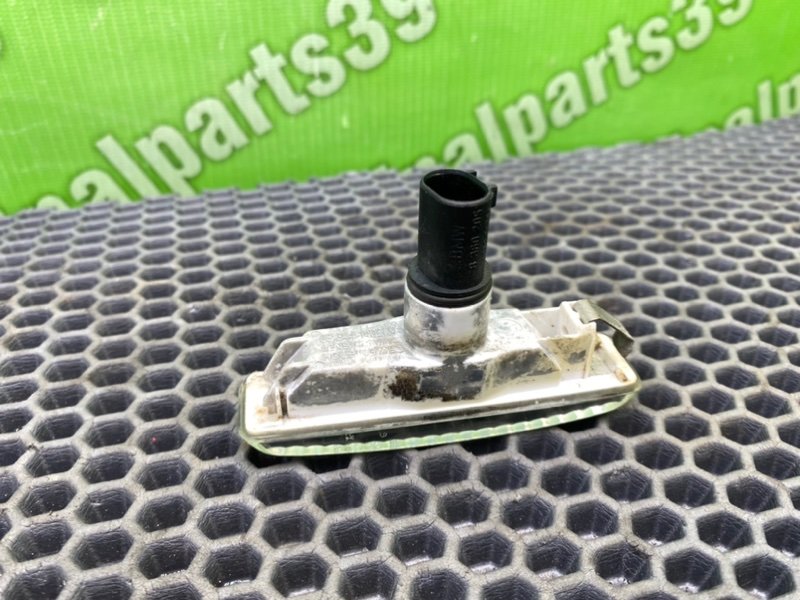 Повторитель поворота, 1000 рублей, Калининград