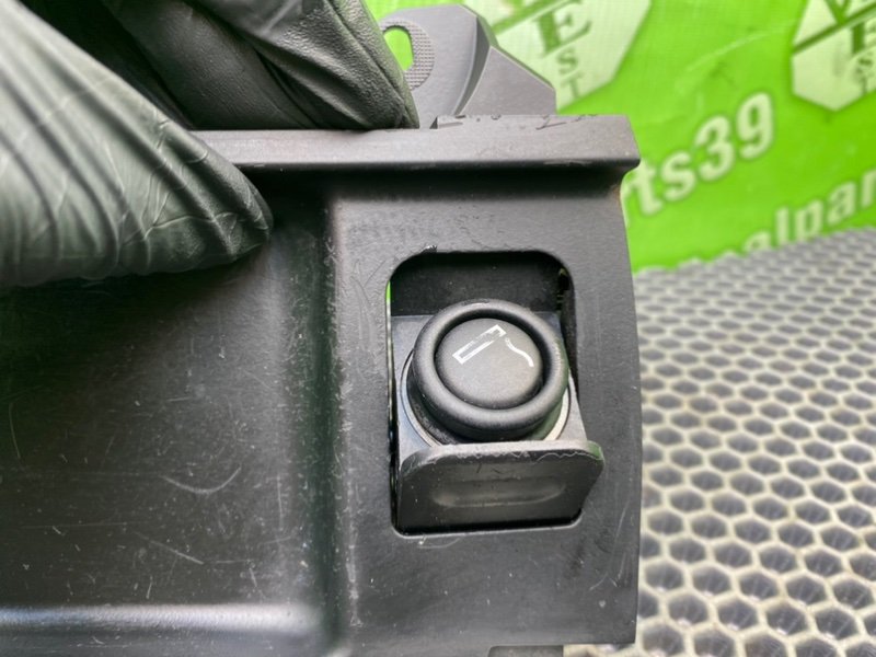 Накладка консоли, 1400 рублей, Калининград