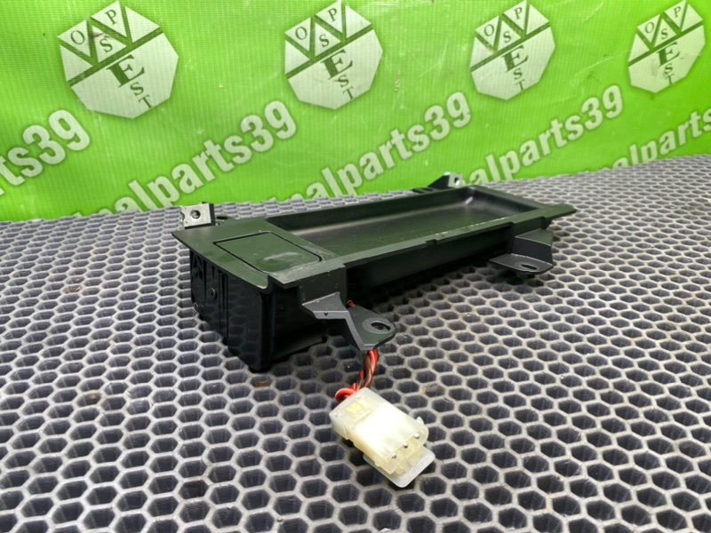 Накладка консоли, 1400 рублей, Калининград