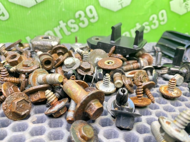 Болты, 2200 рублей, Калининград