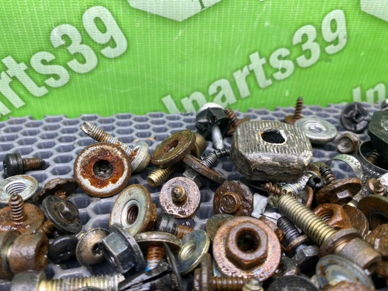 Болты, 2200 рублей, Калининград