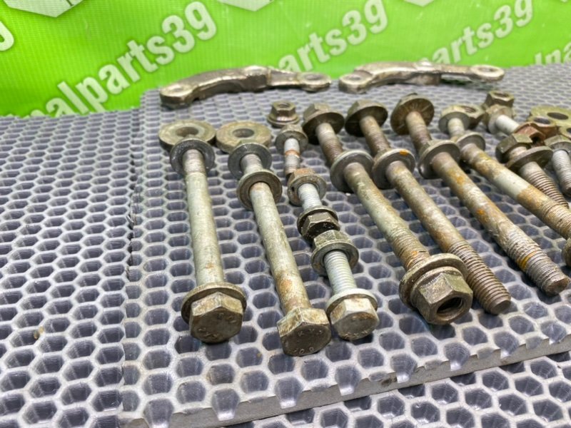 Болты подрамника, 2200 рублей, Калининград
