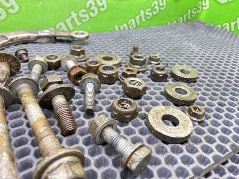 Болты подрамника, 2200 рублей, Калининград