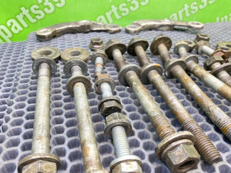 Болты подрамника, 2200 рублей, Калининград