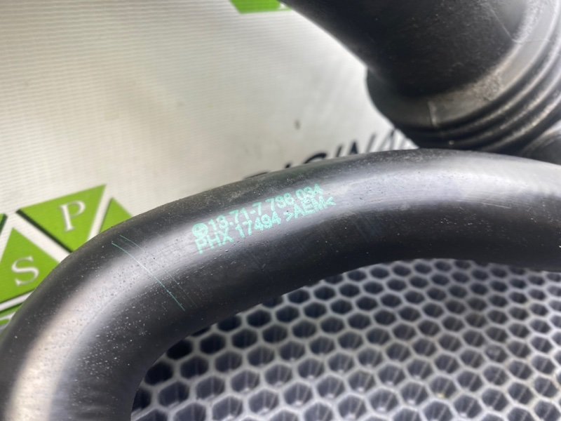 Патрубок воздушного фильтра, 2000 рублей, Калининград