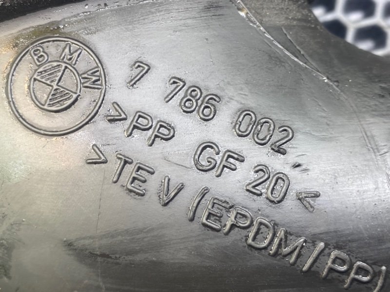 Патрубок воздушного фильтра, 2000 рублей, Калининград