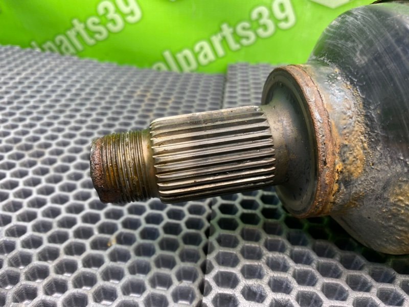 Полуось, 5700 рублей, Калининград