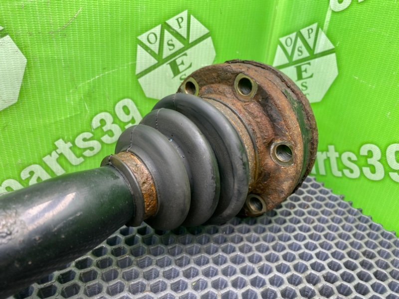 Полуось, 5700 рублей, Калининград