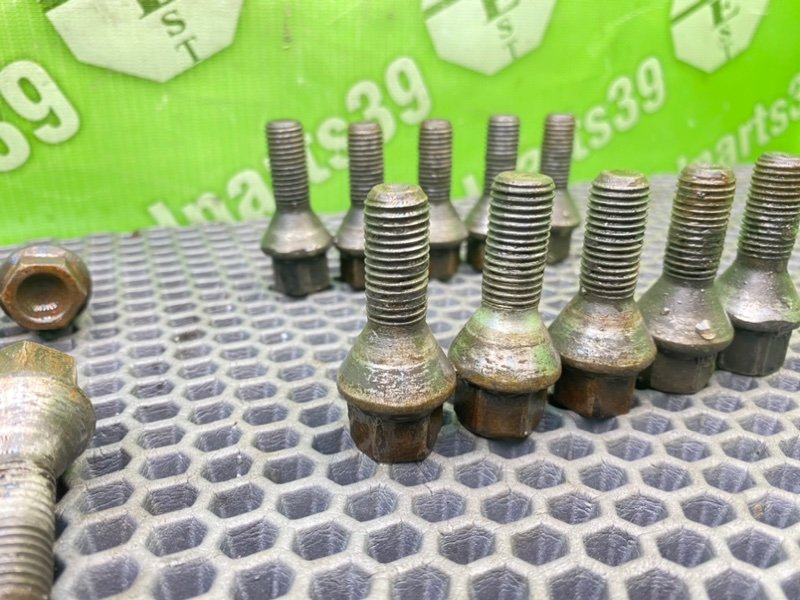 Колесные болты, 2200 рублей, Тверь