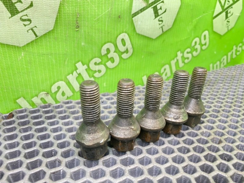 Колесные болты, 2200 рублей, Тверь
